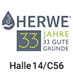 Logo Firma Herwe in Grau und Blau, Text "33 Jahre, 33 gute Gründe", Text mit Halle und Standnummer für eine Messe